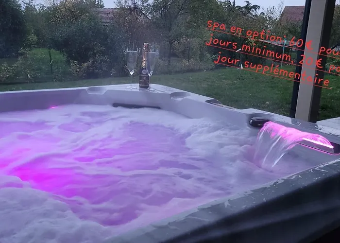 Au Pied Du Vieil Armand